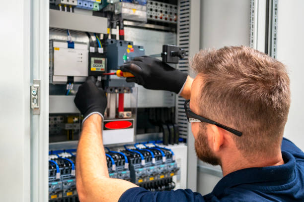 Best Licensed Electrician  in Bellport, NY